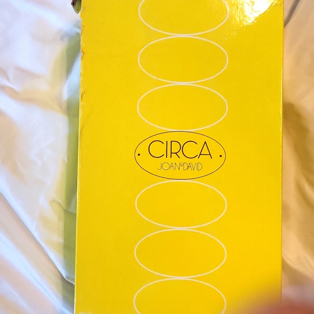 Circa Joan and David - Silver - Size 10